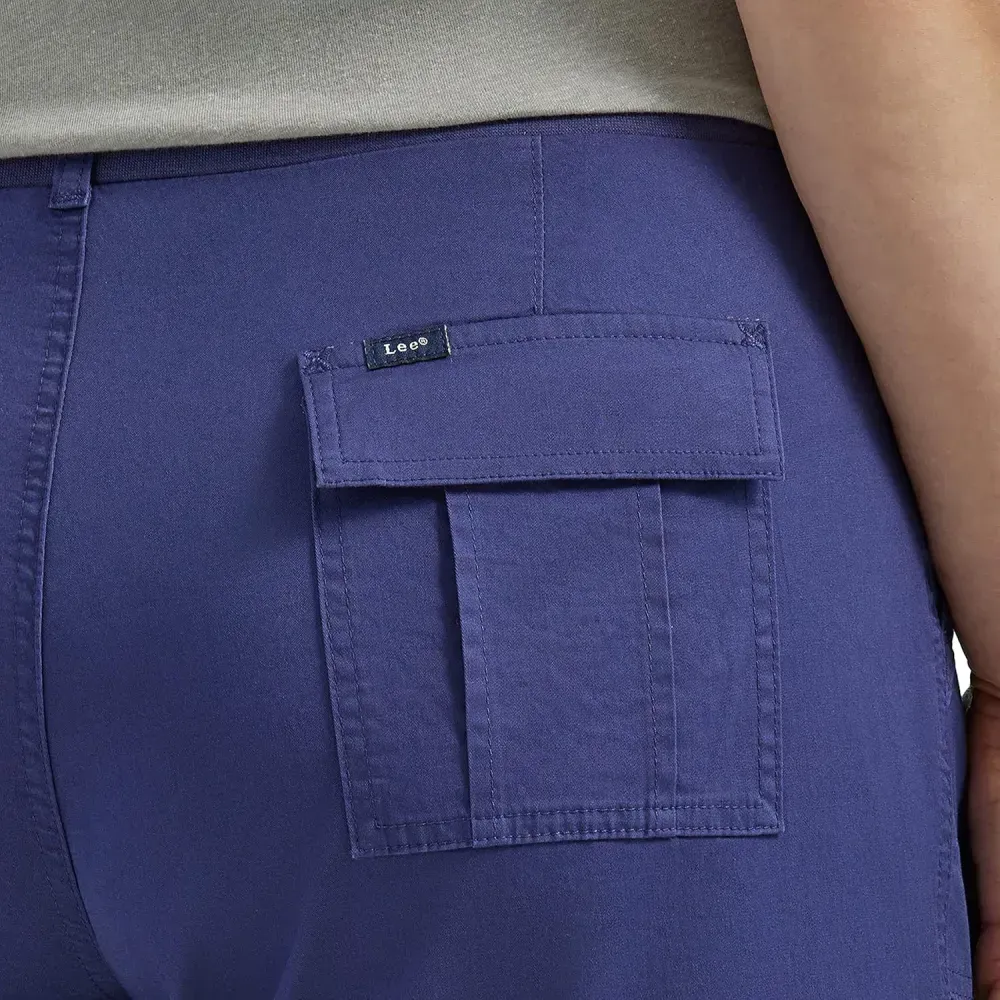 Lee Women's Plus Size Ultra Lux Comfort with Flex-to-go Cargo Capri Pant