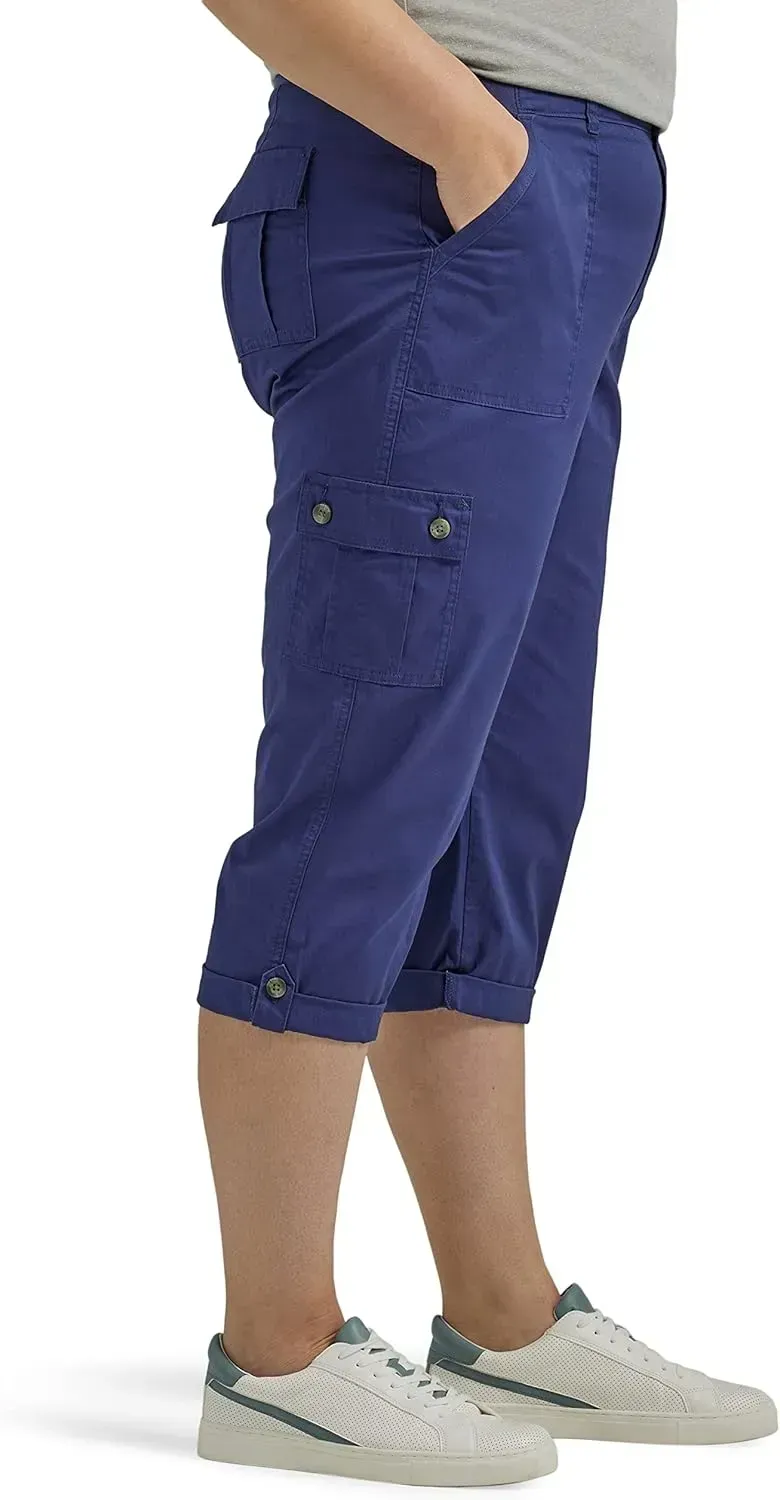 Lee Women's Plus Size Ultra Lux Comfort with Flex-to-go Cargo Capri Pant