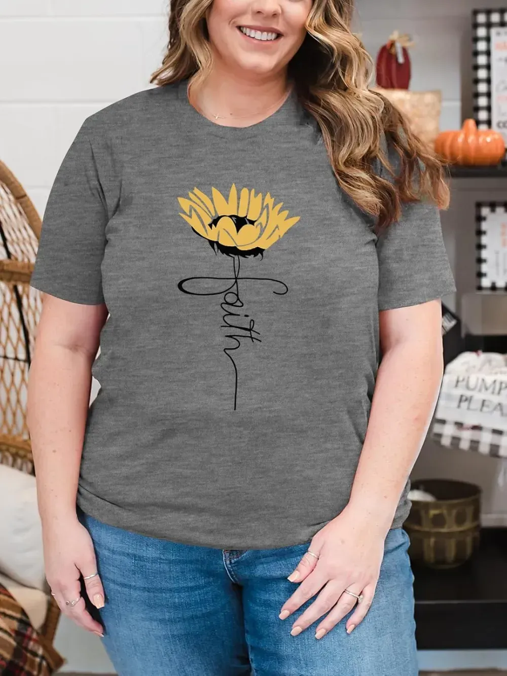 HDLTE Womens Plus Size Tops Floral Bell Sleeves Blouses Summer Crewneck Tunic Loose Casual T Shirts