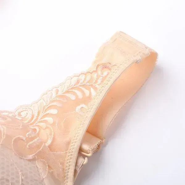 Embroidery Wireless Full Busted Anti Sagging Cami Bras