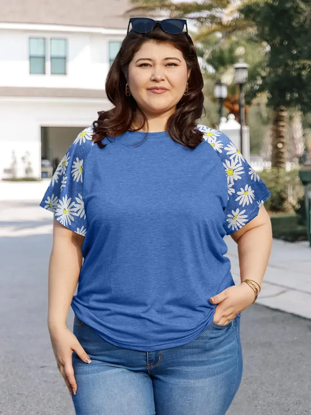 HDLTE Womens Plus Size Tops Floral Bell Sleeves Blouses Summer Crewneck Tunic Loose Casual T Shirts